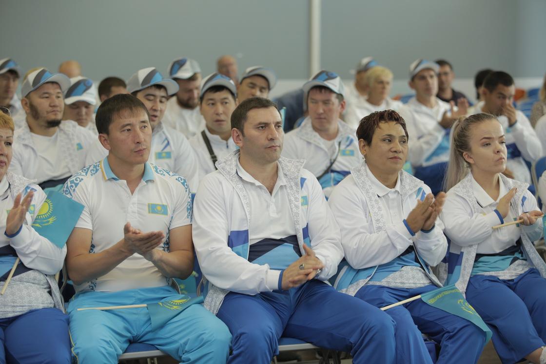 В Алматы прошли торжественные проводы спортсменов на III Азиатские Пара Игры в Индонезию