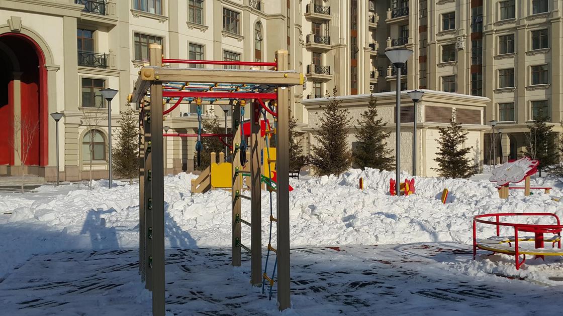 «Өлі» кварталдар: Астананың бай-манаптары тұратын аудан жайлы не білеміз?