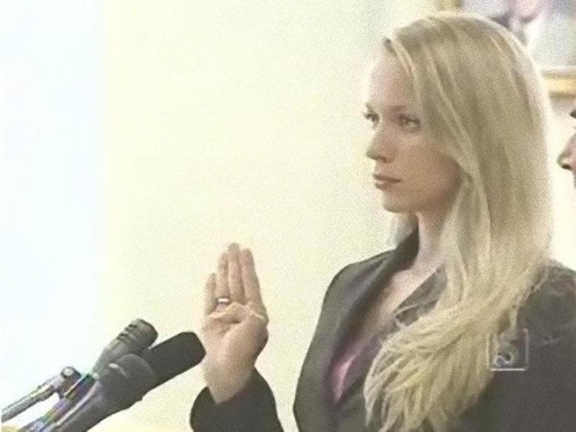 15 самых развратных учительниц Америки, осужденных за секс с учениками 15 самых развратных учительниц Америки, осужденных за секс с учениками