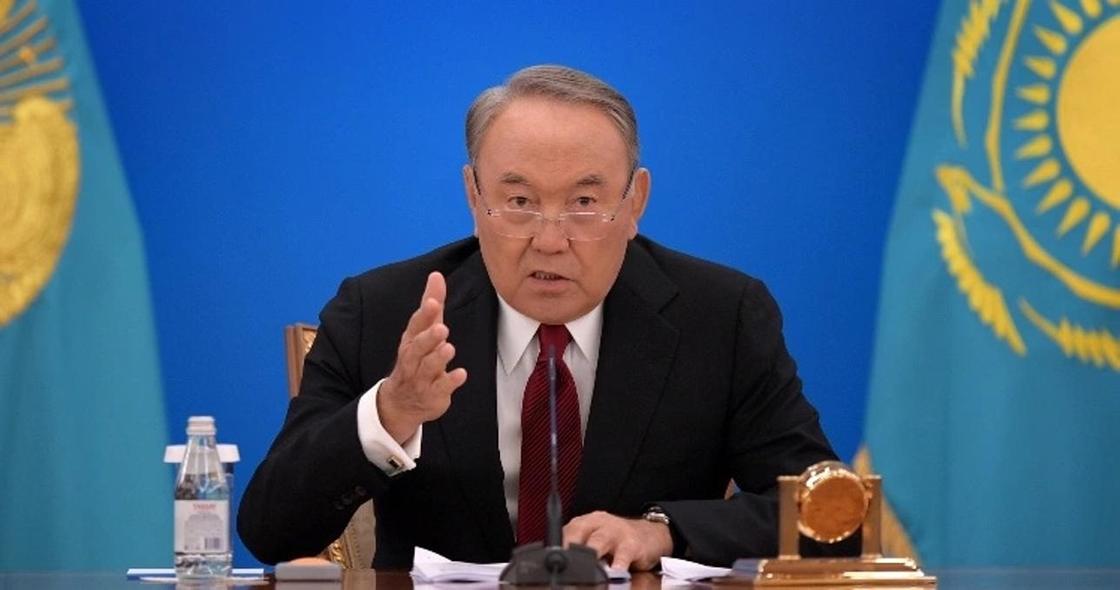 "Мы все вышли из рук учителя": Назарбаев рассказал о труде учителей