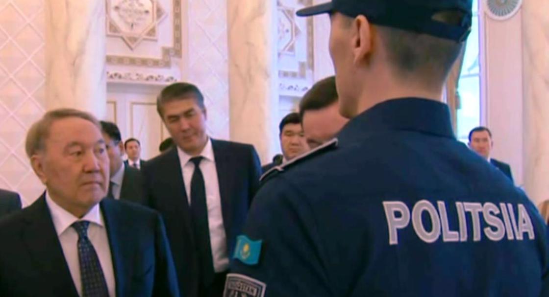 Касымов показал Назарбаеву новую форму полицейских (фото)