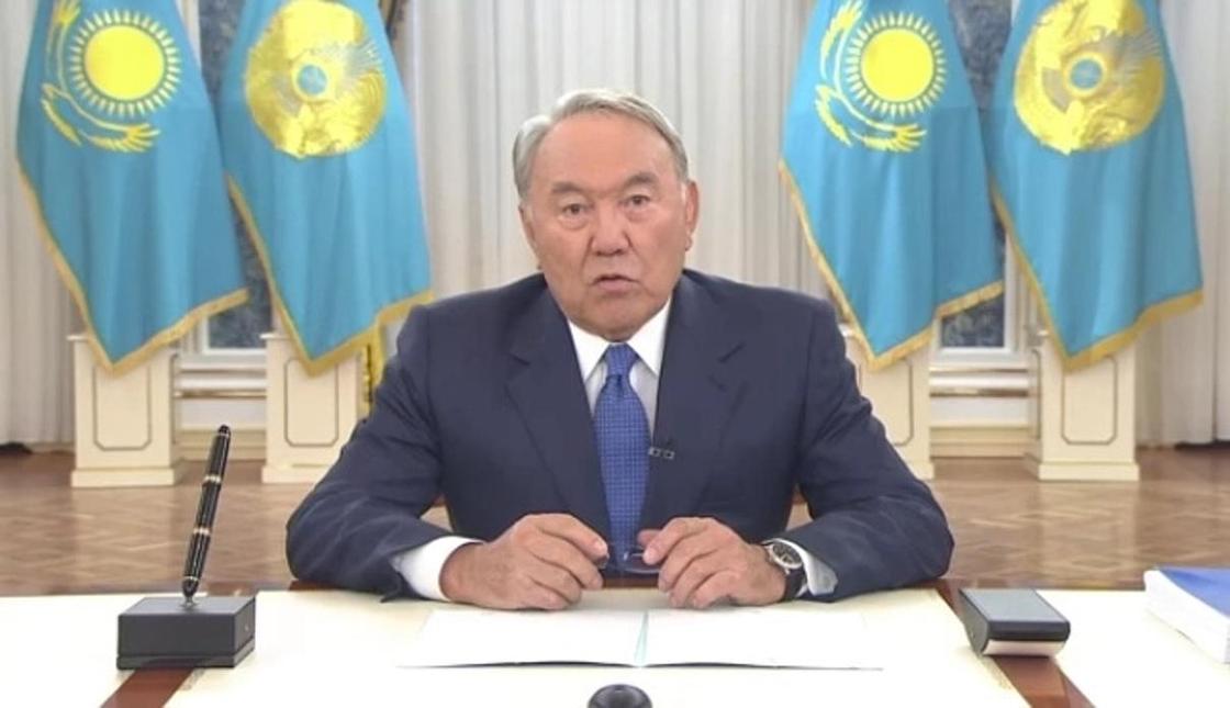 Назарбаев призвал казахстанцев заняться делом