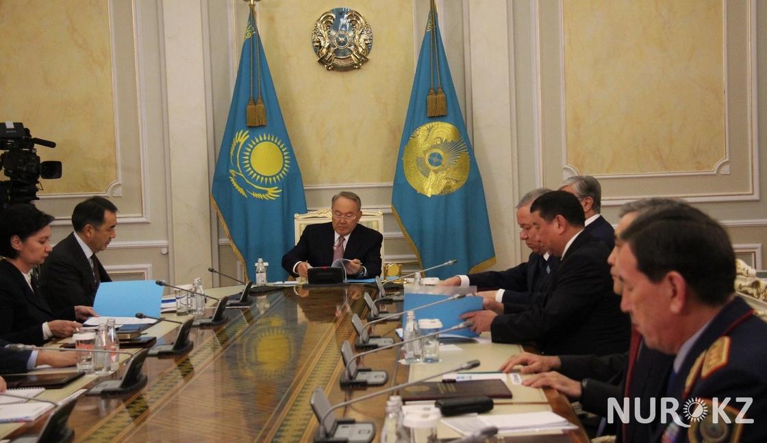 "Этому безобразию будет конец?": Назарбаев сделал выговор Бозумбаеву и главе Антимонопольного комитета