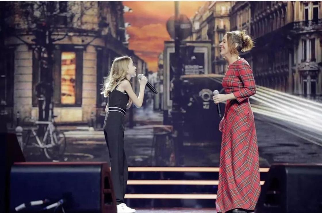 Данэлия Тулешова получила международную премию в Кремле (фото, видео) Данэлия Тулешова получила международную премию в Кремле (фото, видео)
