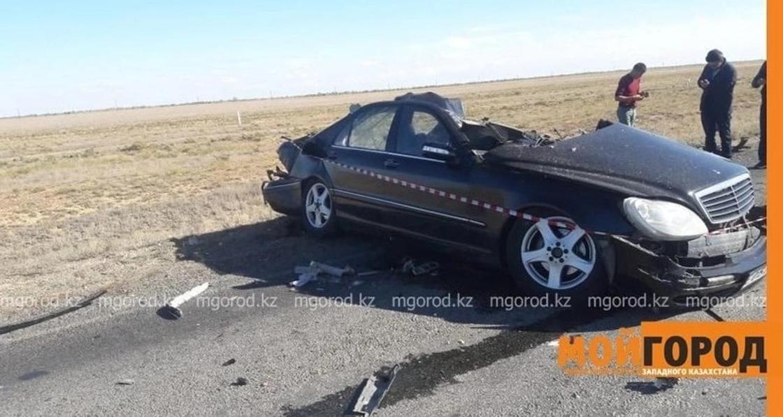 Смертельная авария произошла на трассе Уральск-Атырау (фото)