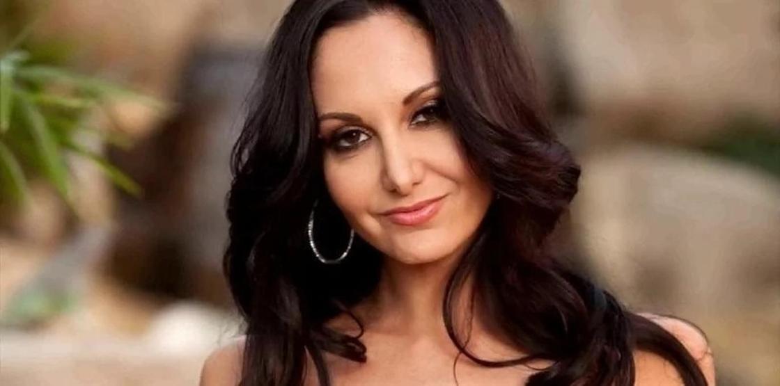 Ава Адамс — взрослая актриса взрослого кино Ава Адамс — взрослая актриса взрослого кино