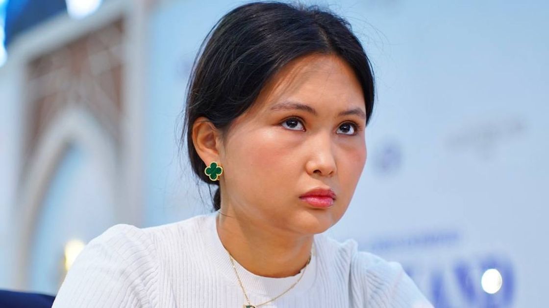 Казахстанская шахматистка Бибисара Асаубаева