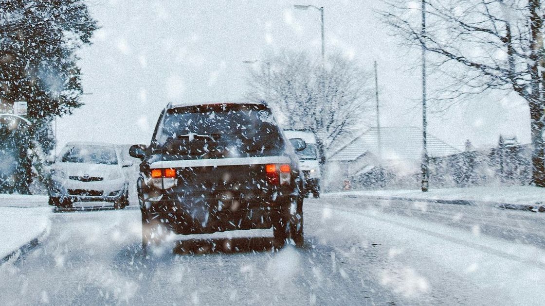 Трасса в снегопад