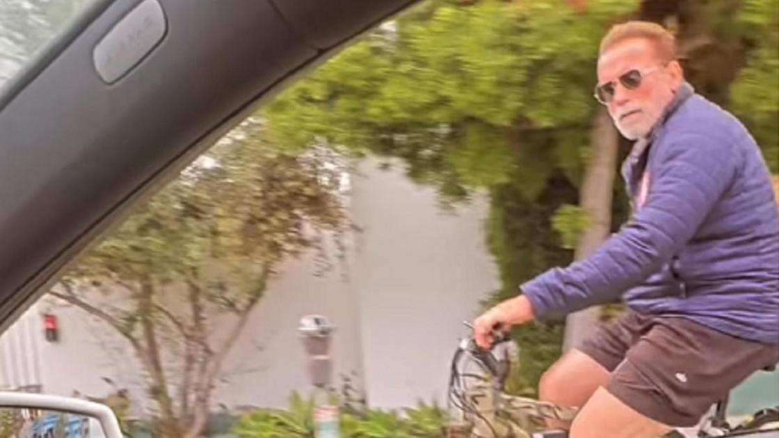 Казахстанец поприветствовал Шварценеггера