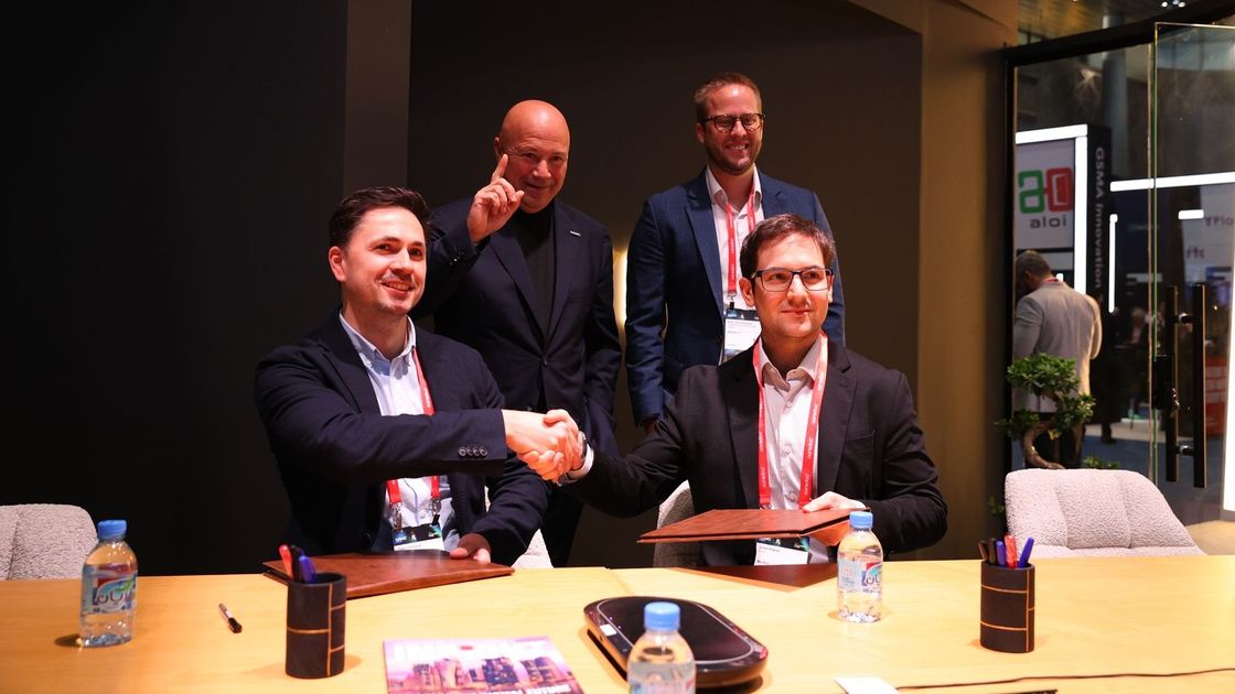 QazCode и MeetKai заключили партнерство