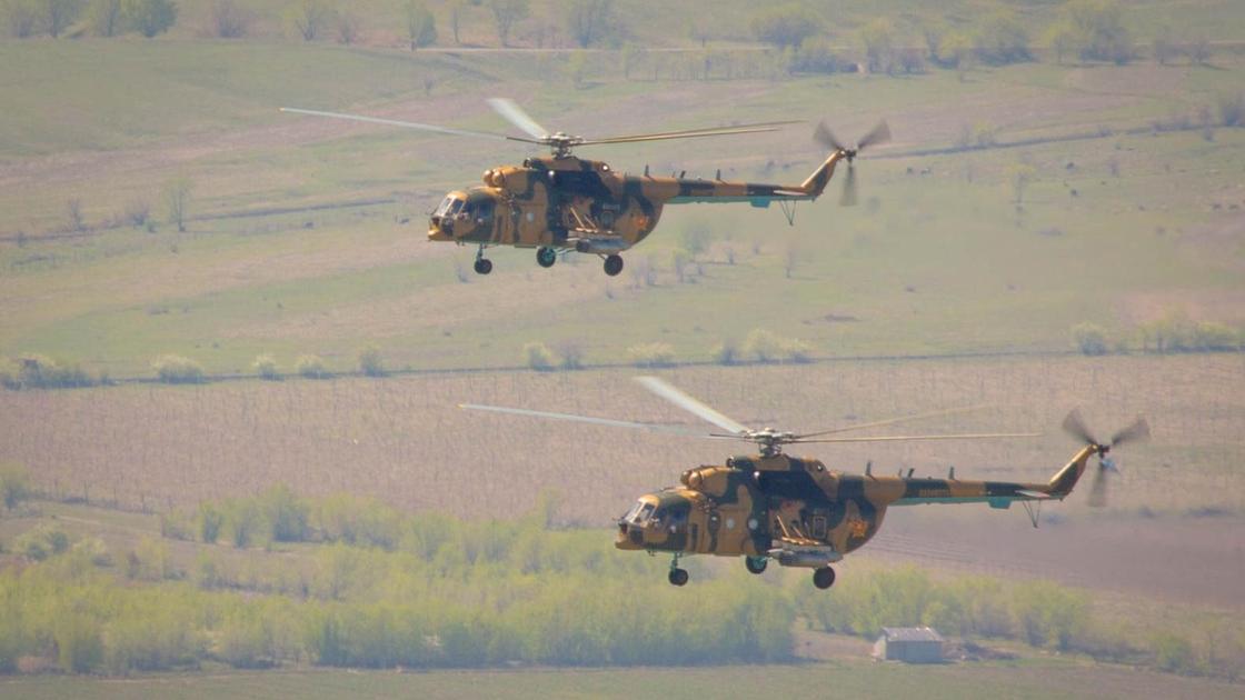 Учение «Айбалта-2019», 2 вертолета