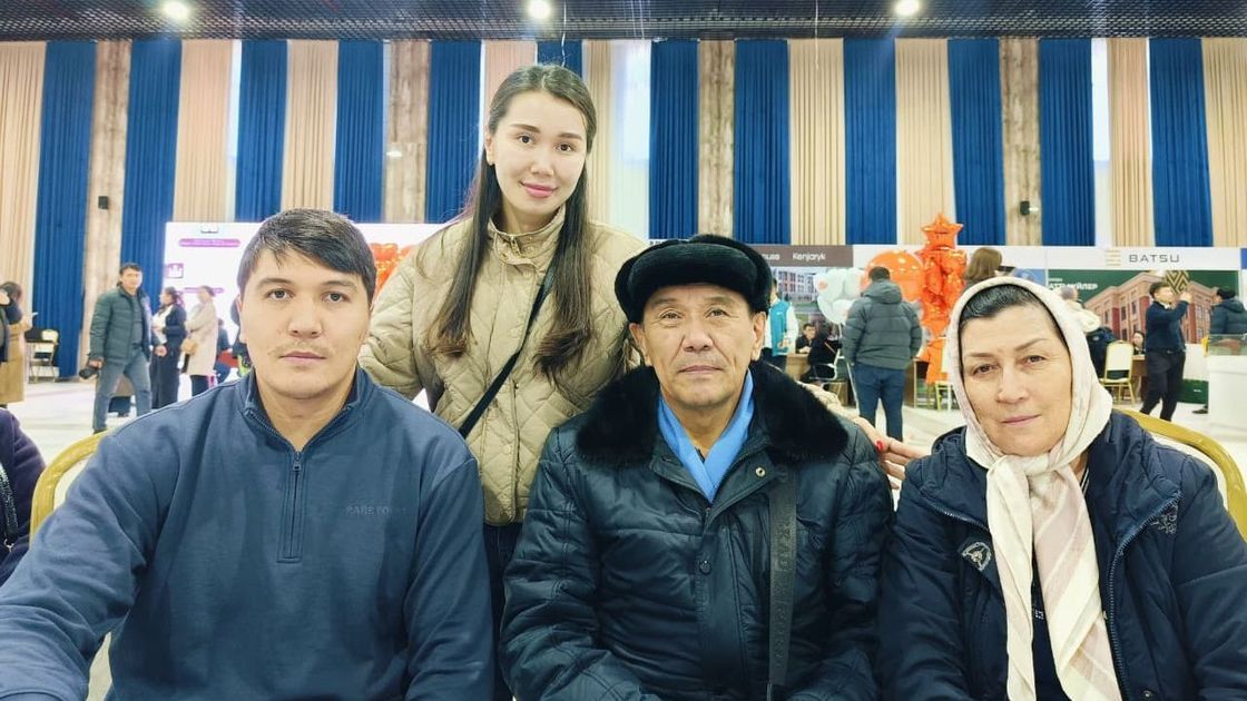 Абай Сатыбалды и его семья