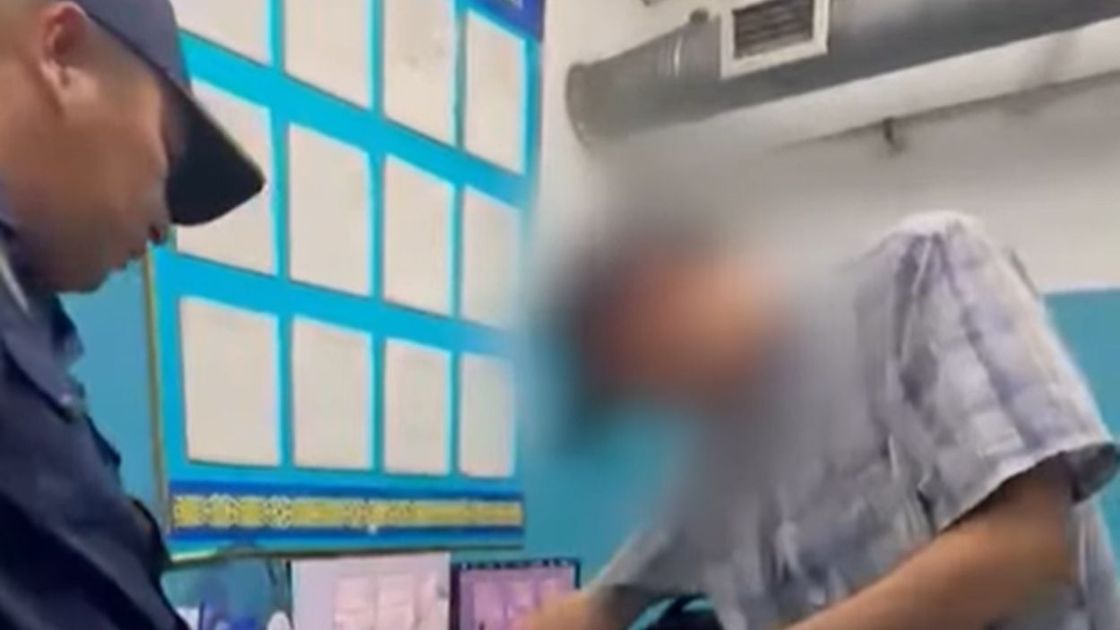 "Райымбек" станциясында пышақпен ұсталған күдікті