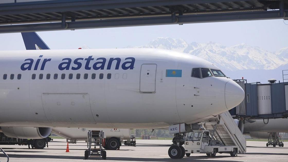 Air Astana ұшағы