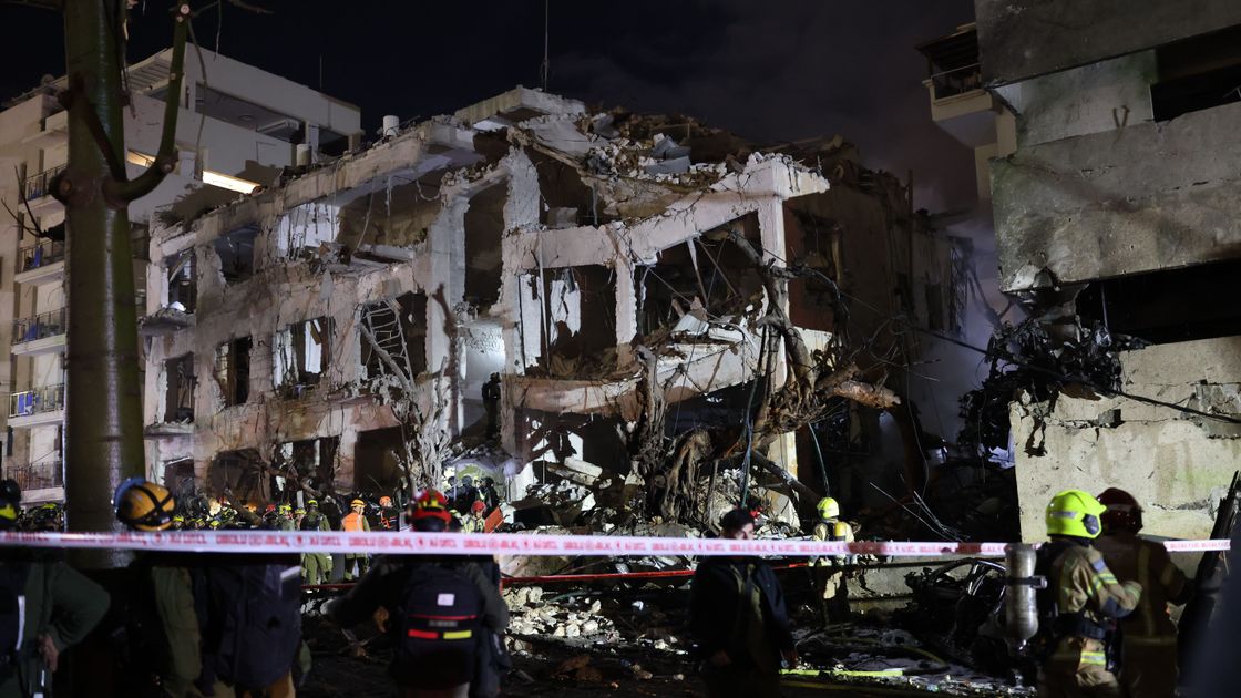 Последствия атаки Ирана в Тель-Авиве