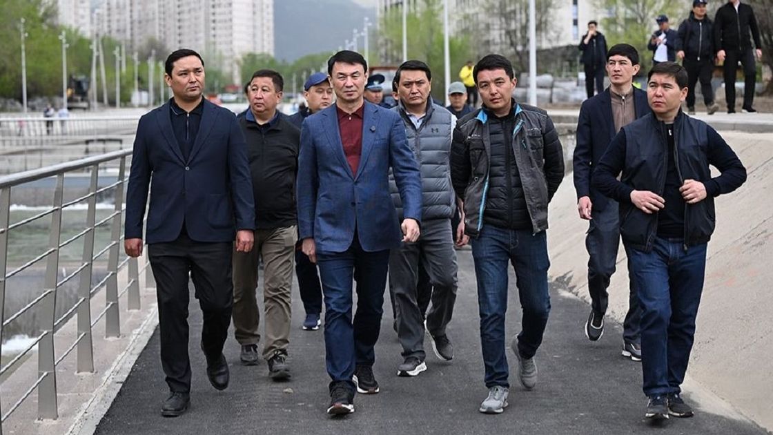 Дархан Сатыбалды во время объезда