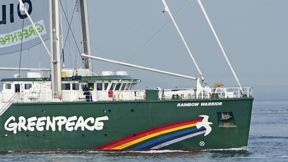 Корабль организации Greenpeace