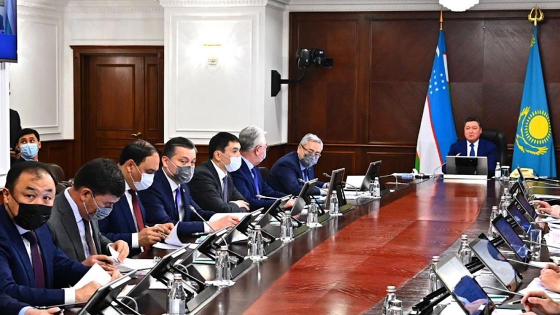 Қазақстан мен Өзбекстан премьер-министрлері өзекті мәселелерін талқылады Қазақстан мен Өзбекстан премьер-министрлері өзекті мәселелерін талқылады