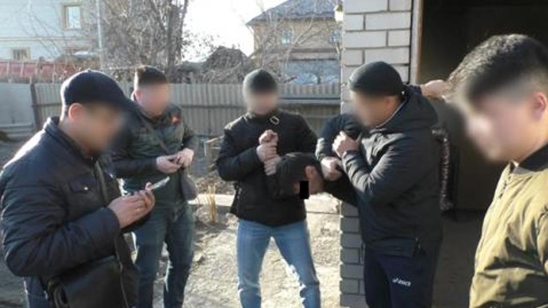 Задержание наркоторговцев Задержание наркоторговцев