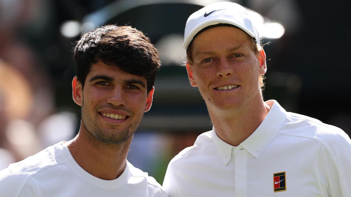 Теннисисты Карлос Алькарас и Янник Синнер (слева направо)