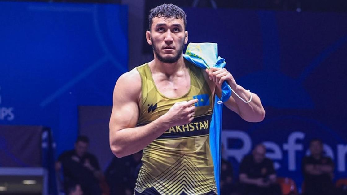 Казахстанский борец Ризабек Айтмухан