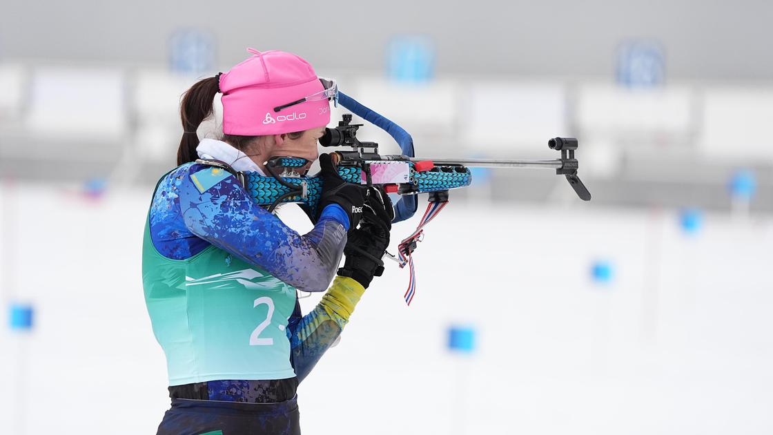 Казахстанская биатлонистка Дарья Климина