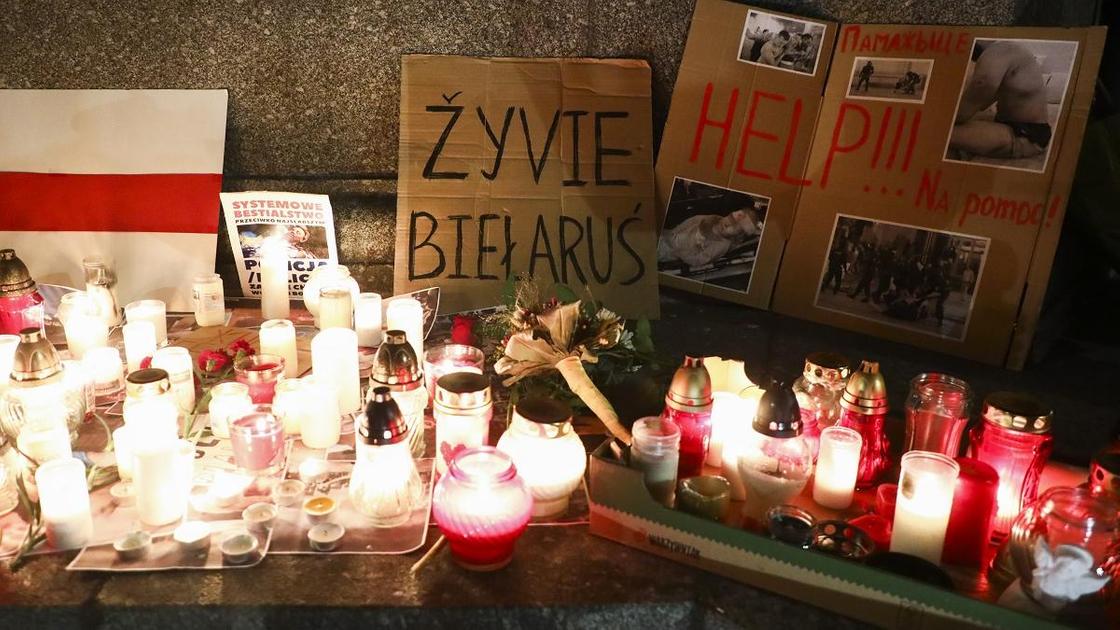 мемориал в честь погибших во время акций протеста в Беларуси