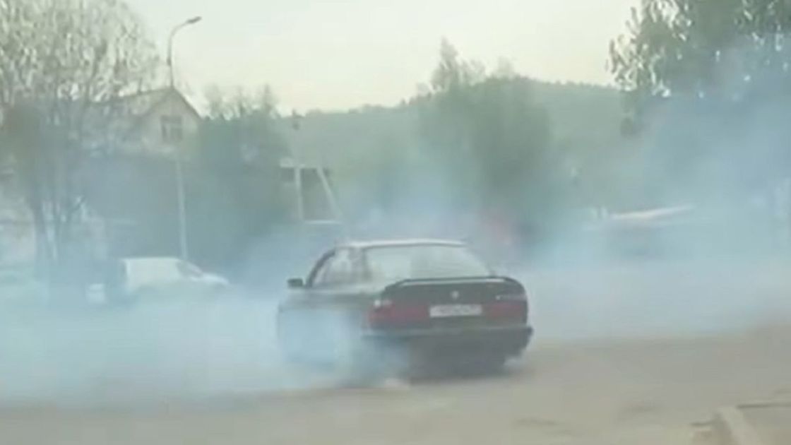 Алматинец устроил дрифт