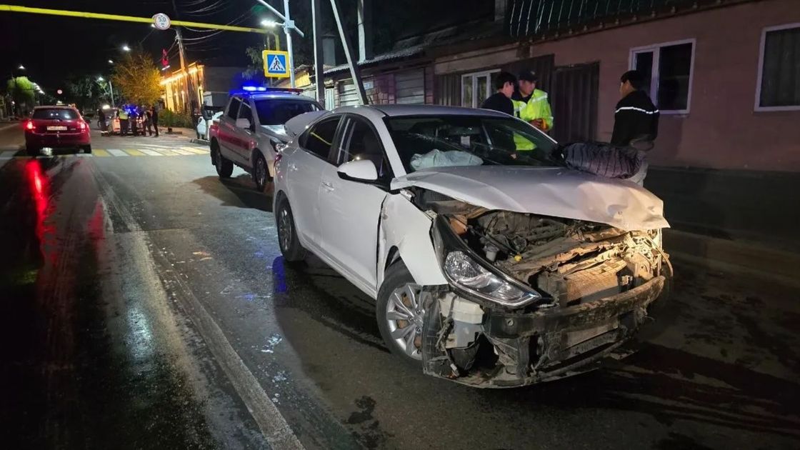 Автомобиль попал в аварию