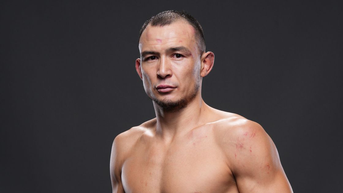 Казахстанский боец ММА Дамир Исмагулов