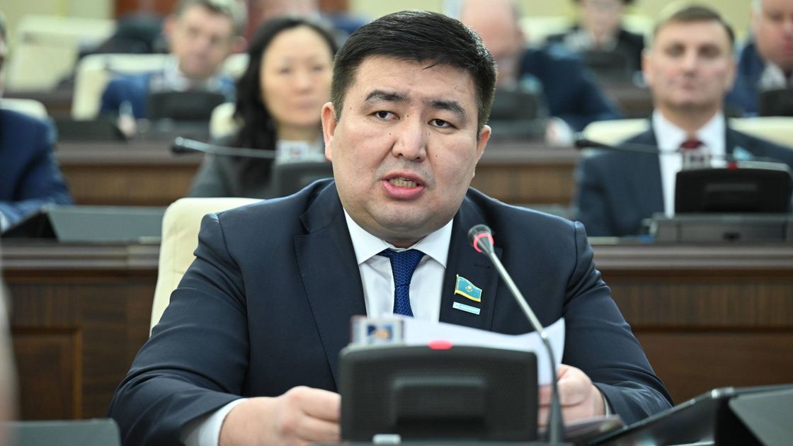 Елнур Бейсенбаев