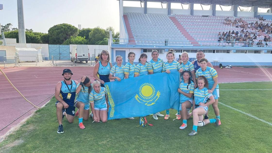 Женская команда Казахстана по регби