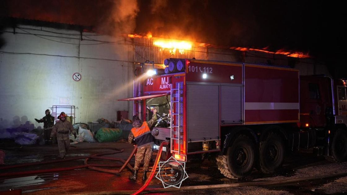 Пожарные на месте ЧП