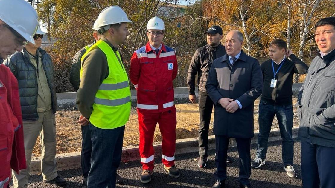 Нариман Турегалиев посетил строительные площадки
