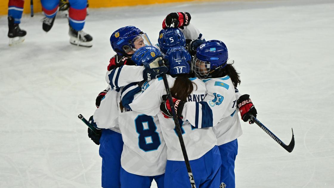 Женская сборная Казахстана по хоккею