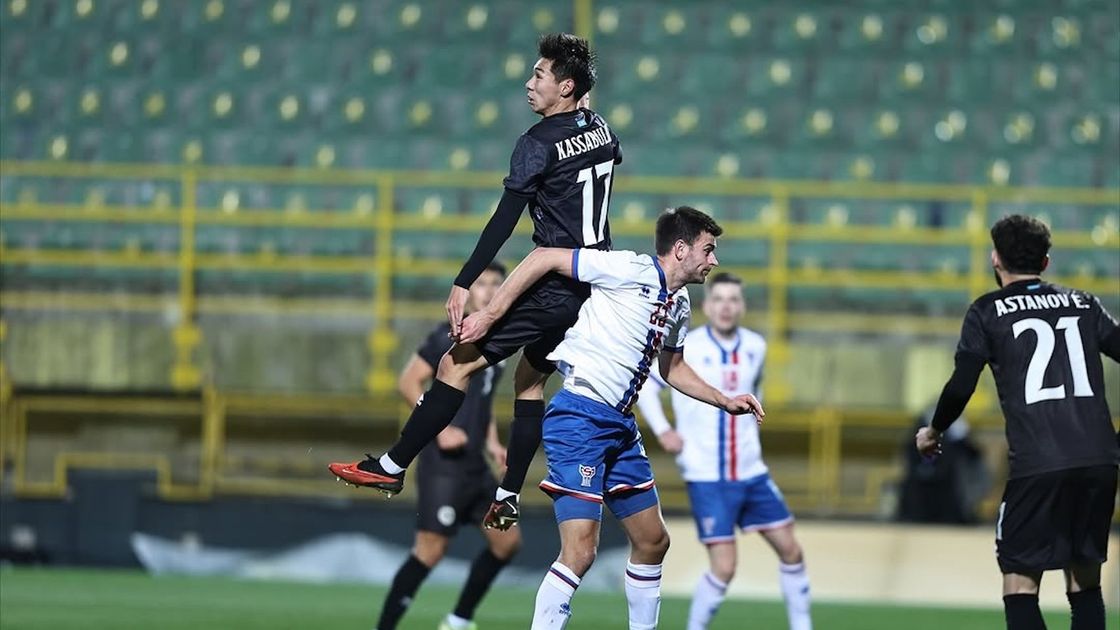 Матч сборных Фарерских островов и Казахстана по футболу