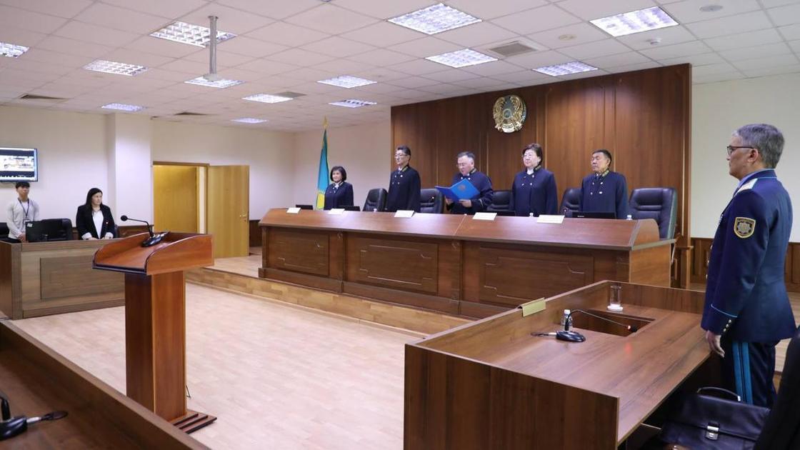 Судебное заседание по делу Мади Канапина