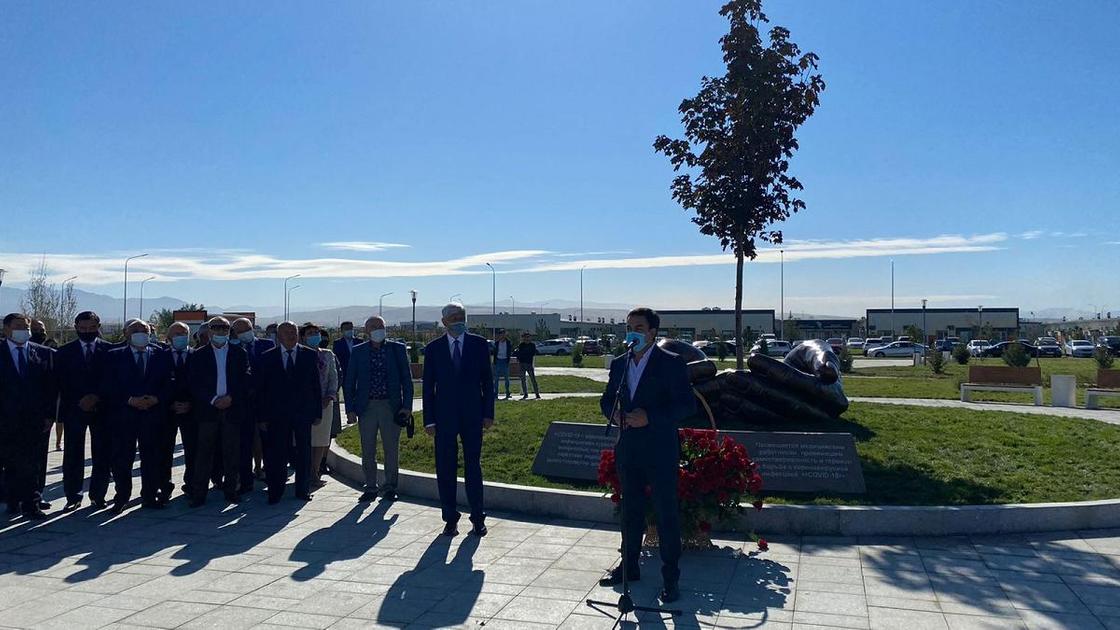 Открытие памятника