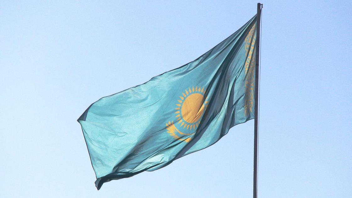Флаг Республики Казахстан