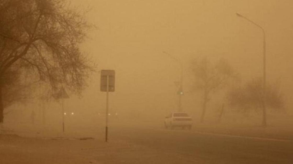 Пыльная буря в Бейнеуском районе