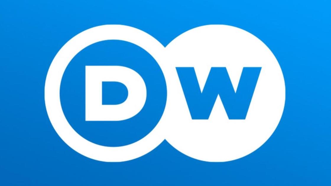 Логотип DW