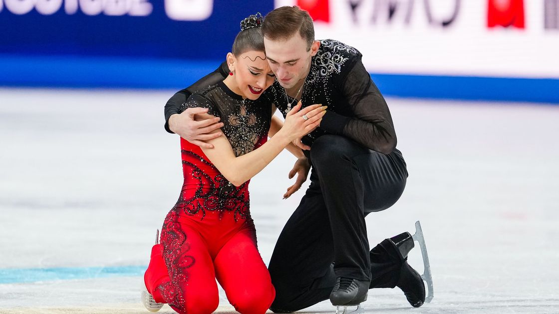 Грузинские фигуристы Анастасия Метелкина и Лука Берулава