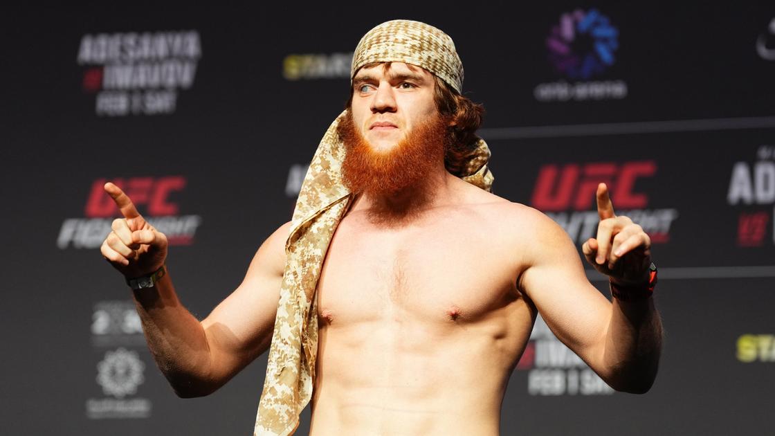 Российский боец ММА Шарабутдин Магомедов (Шара Буллет)