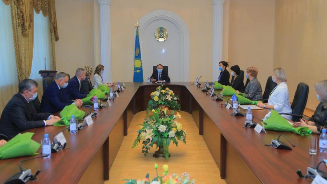 Поздравление от акима