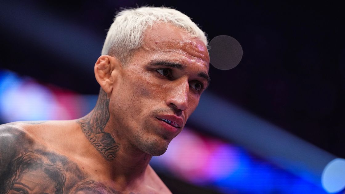 Бразильский боец ММА Чарльз Оливейра