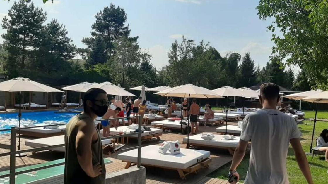 Карантин бұзды Карантин бұзды