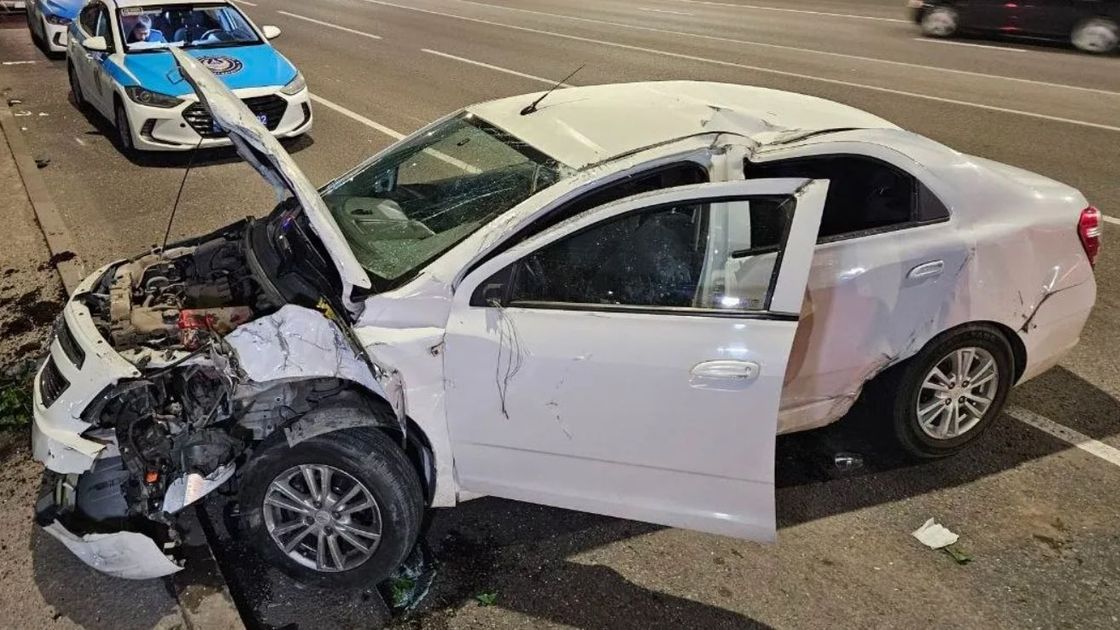 Автомобиль попал в аварию