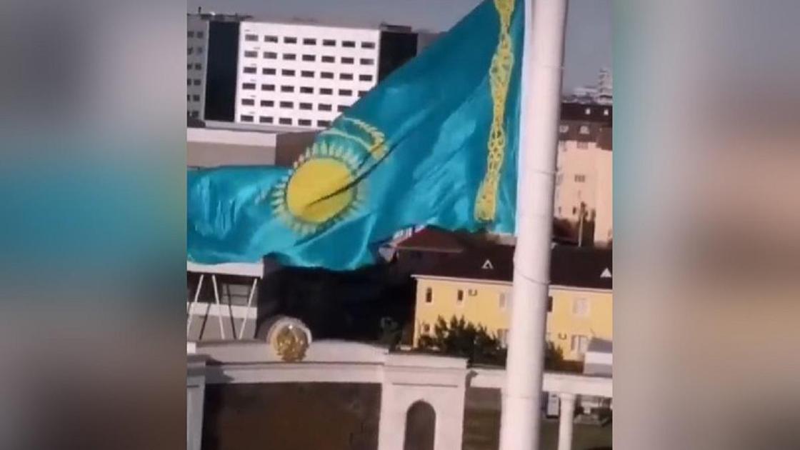 Флаг в Атырау