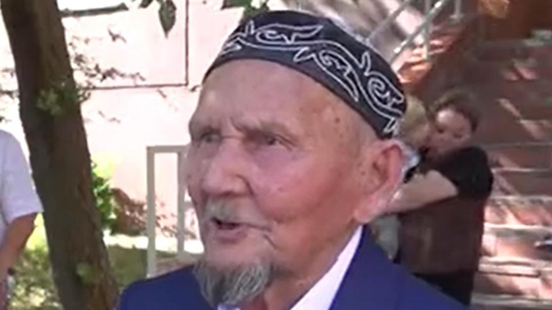 Сағадат Жұмабаев