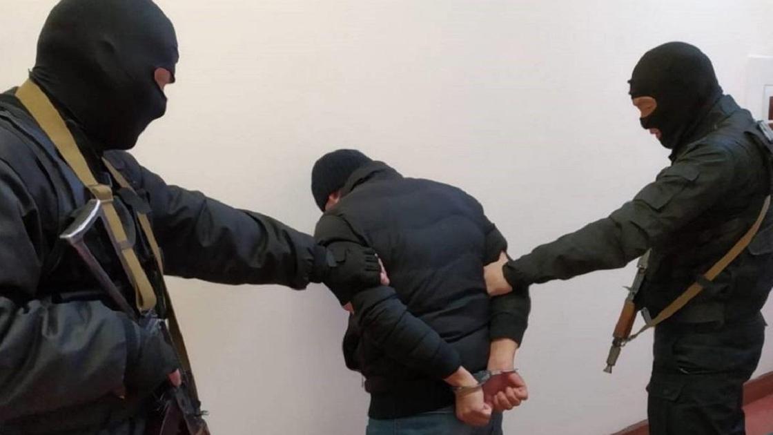 Задержание подозреваемого в хищении оружия под Шымкентом